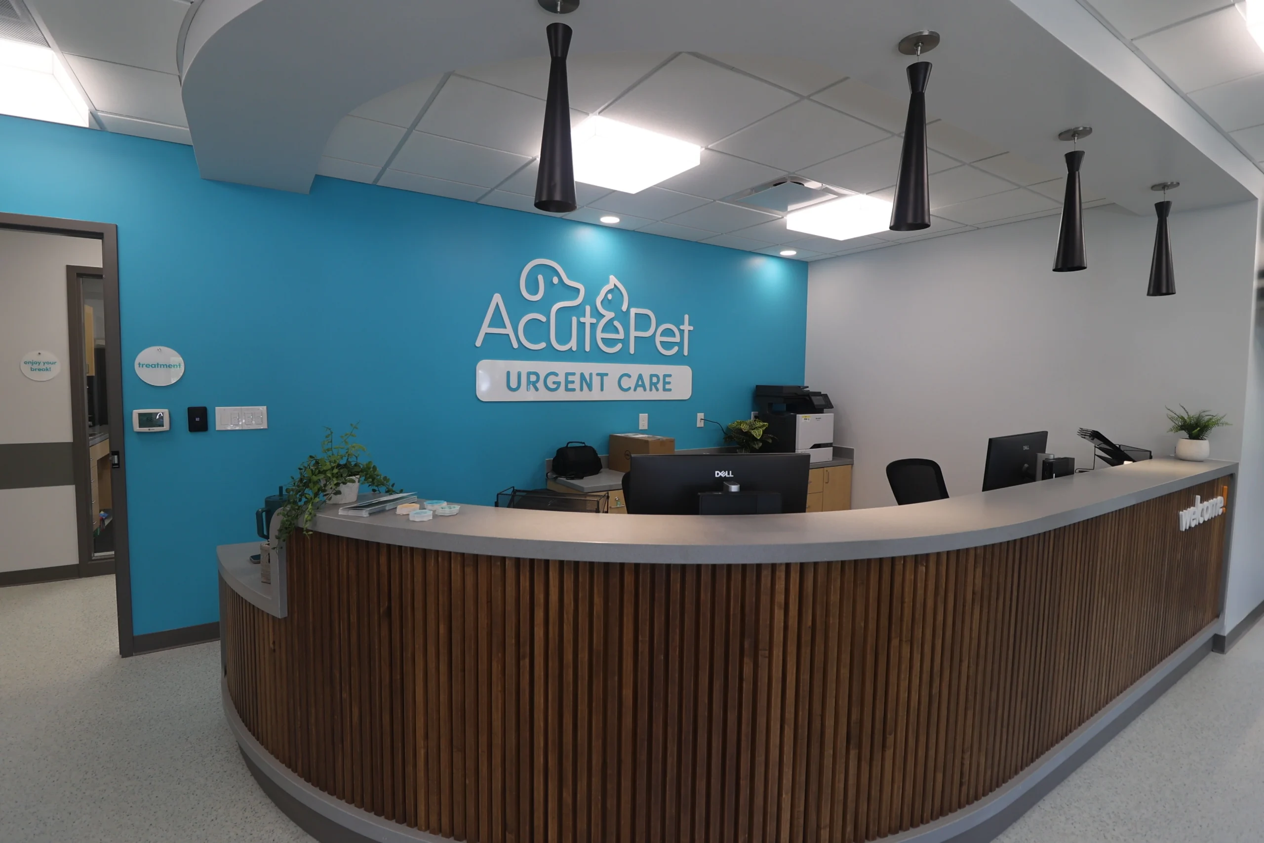 AcutePet Lobby at Grove City